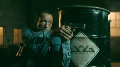 Sứ Mệnh Trong Bóng Tối (Darkness of Man)